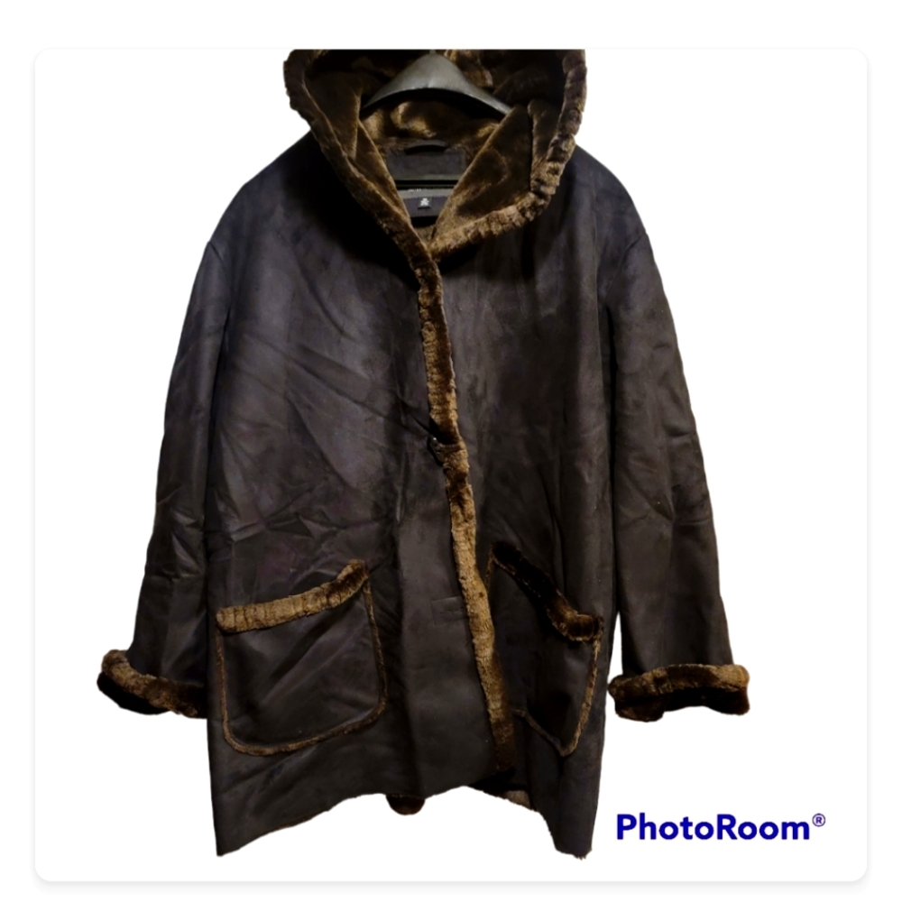Jones New York, Soft Plush Faux Fur, warm Women 3X Like New Coat.